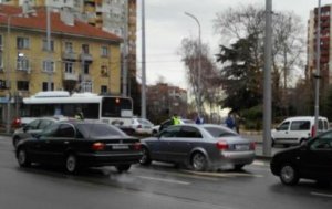 3fb931ef9700e2783e1d9deef8152ec8347155751b9eade177cdfdf1a88063d31.jpg